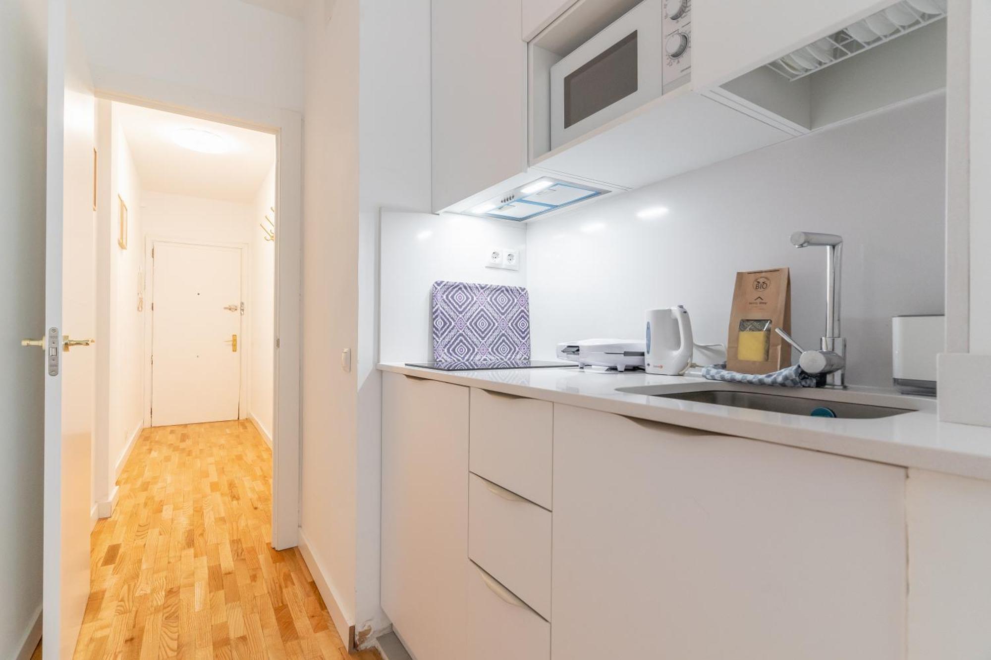 Cozy And Bright-1Bedroom 1Bathroom-Las Letras مدريد المظهر الخارجي الصورة