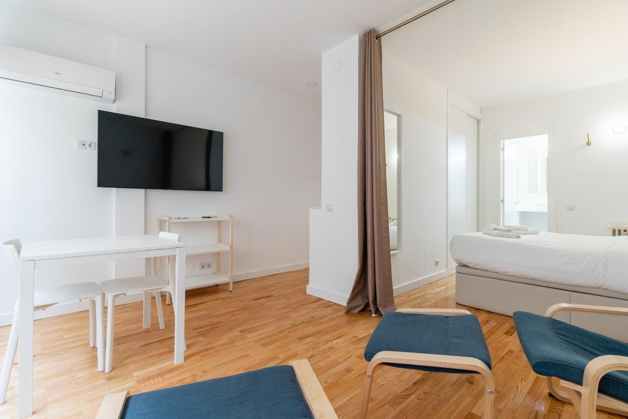 Cozy And Bright-1Bedroom 1Bathroom-Las Letras مدريد المظهر الخارجي الصورة